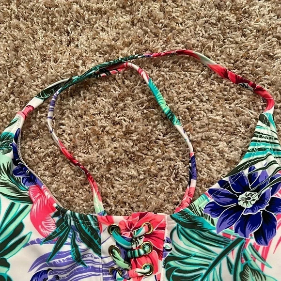 Tropical Bikini Top | Bikini Top | Swim | Swimwear | Swim Top | Vacation | - Picture 7 of 12